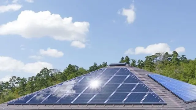 太陽光発電は災害時に使えないって本当？備え方でメリットを最大限に活かす方法を紹介